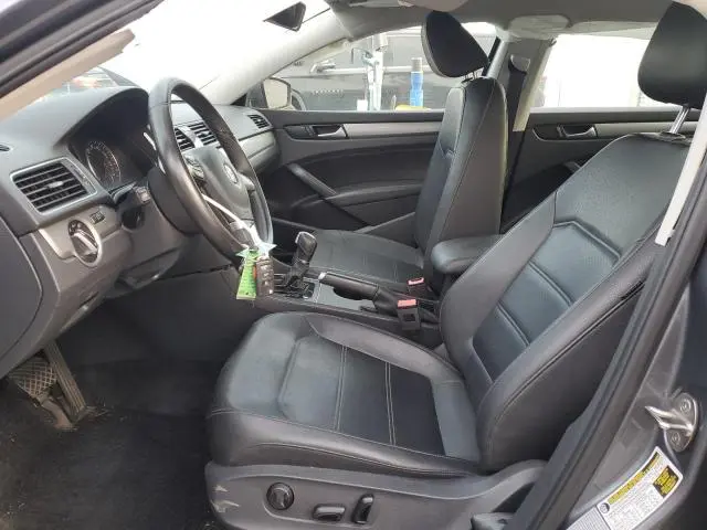 2015 VOLKSWAGEN PASSAT S  