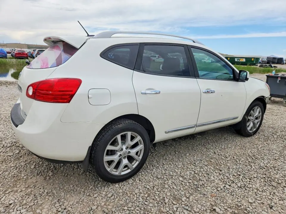 2012 NISSAN ROGUE S  