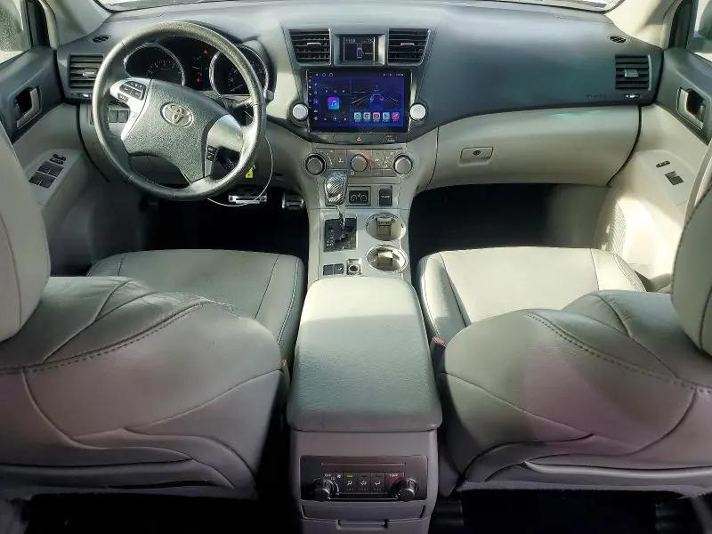 2011 TOYOTA HIGHLANDER BASE  