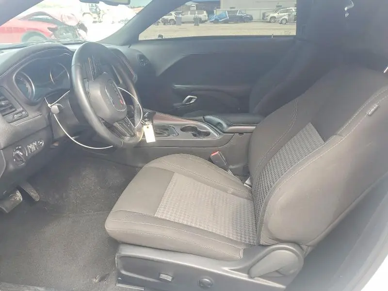 2023 DODGE CHALLENGER SXT  