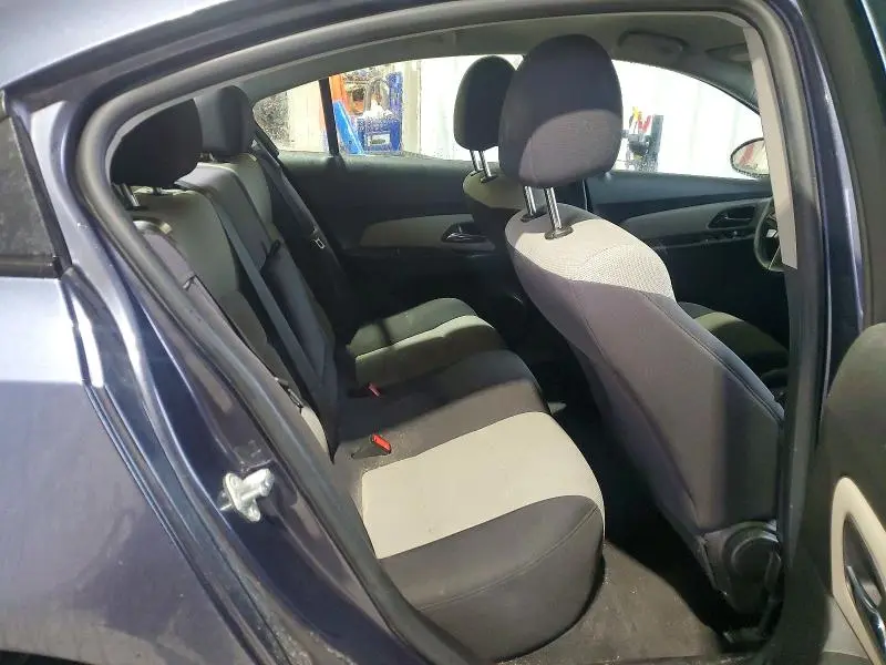 2013 CHEVROLET CRUZE LS  