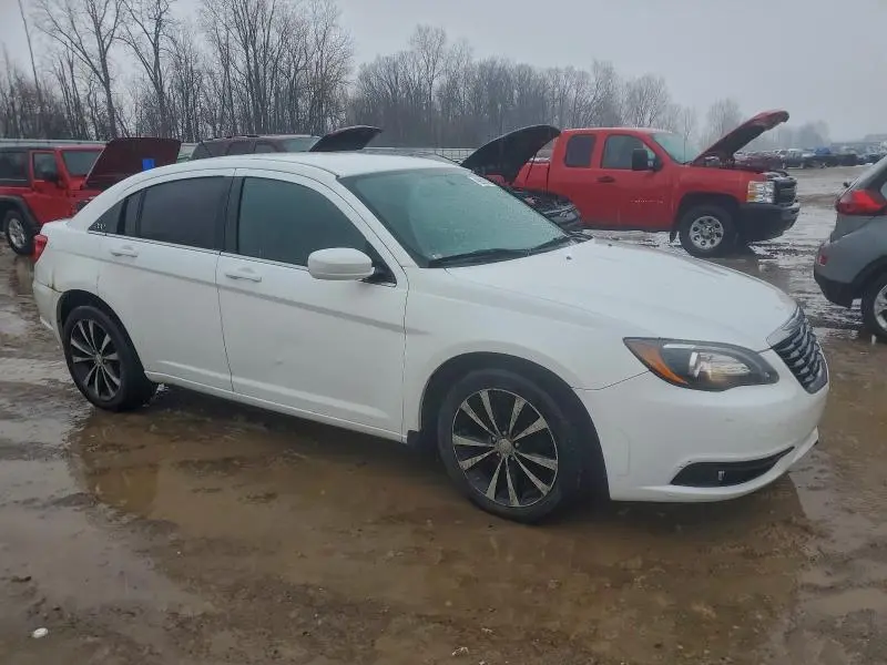 2014 CHRYSLER 200 LIMITED  