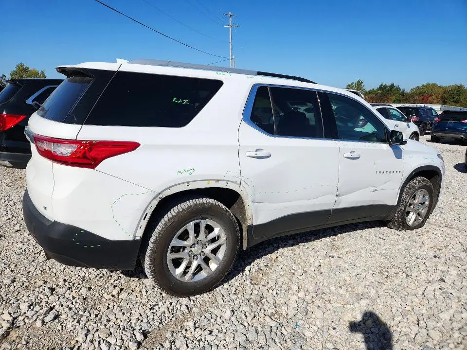 2018 CHEVROLET TRAVERSE LT  