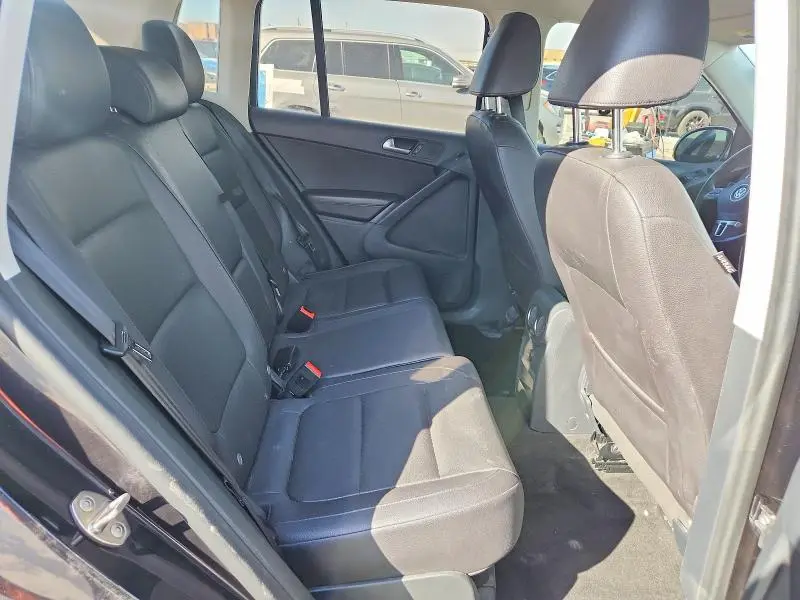 2016 VOLKSWAGEN TIGUAN S  