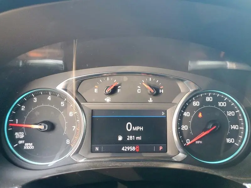 2023 CHEVROLET TRAVERSE LT  