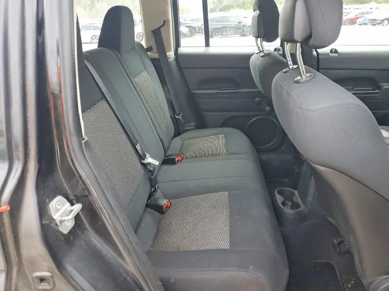 2010 JEEP PATRIOT SPORT  