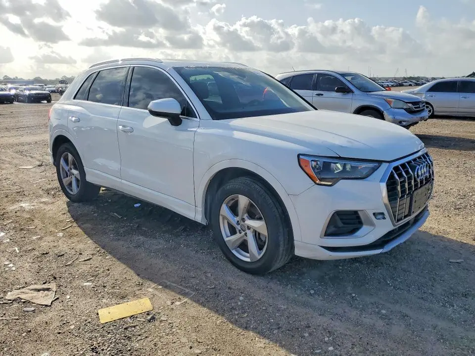 2020 AUDI Q3   