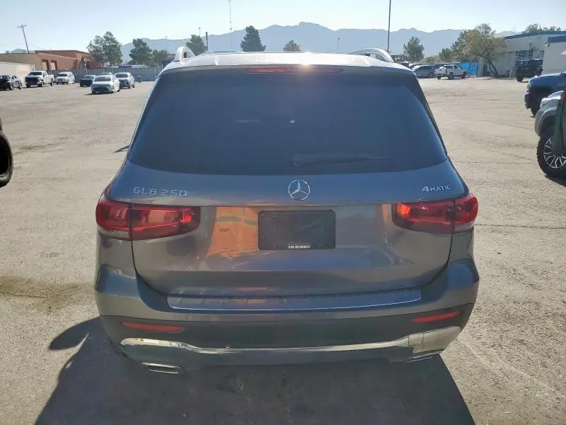 2022 MERCEDES-BENZ GLB 250 4MATIC  