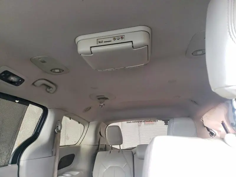 2017 CHRYSLER PACIFICA TOURING L  