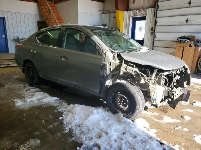 2012 NISSAN VERSA S  