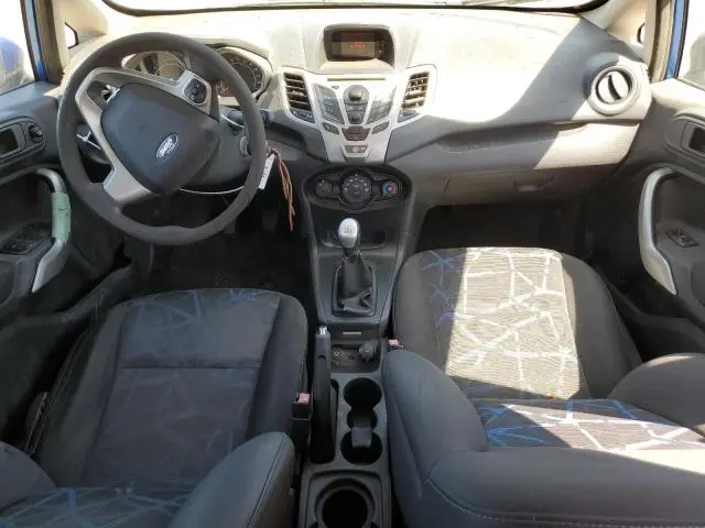 2011 FORD FIESTA SE  