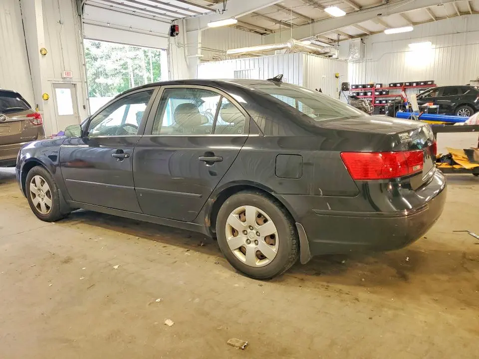 2010 HYUNDAI SONATA GLS  