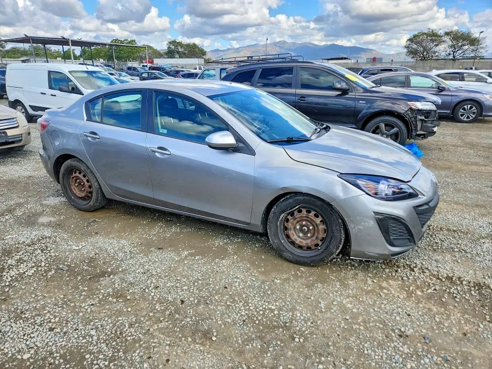 2010 MAZDA 3 I  