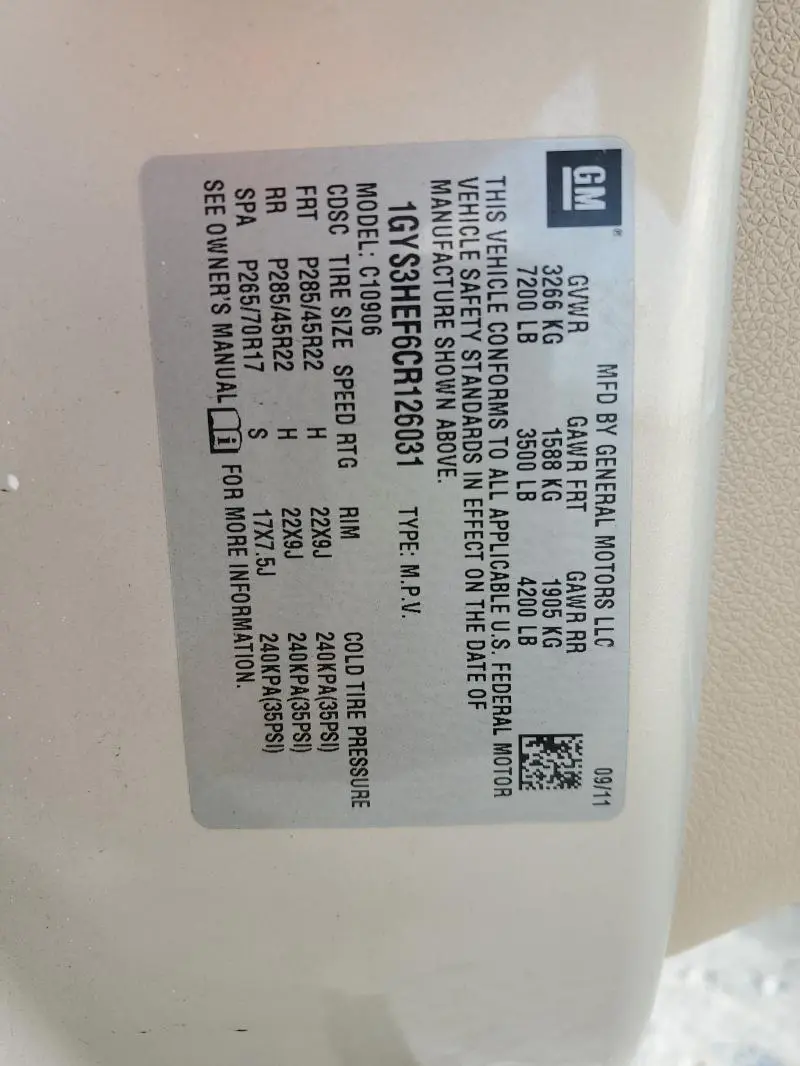 2012 CADILLAC ESCALADE ESV LUXURY  