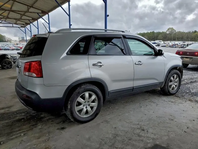 2013 KIA SORENTO LX  