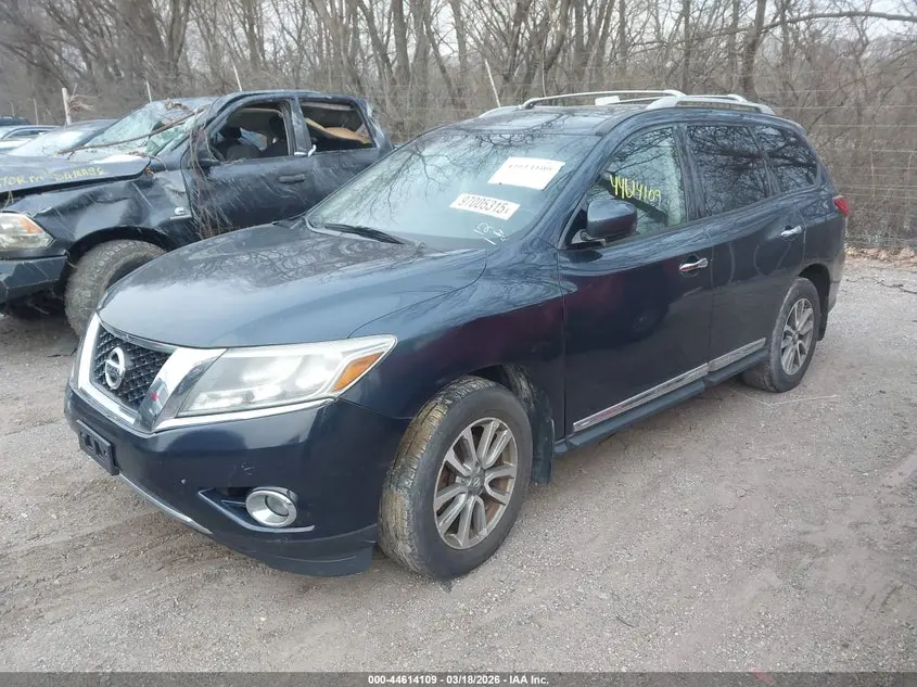 2013 NISSAN PATHFINDER SL