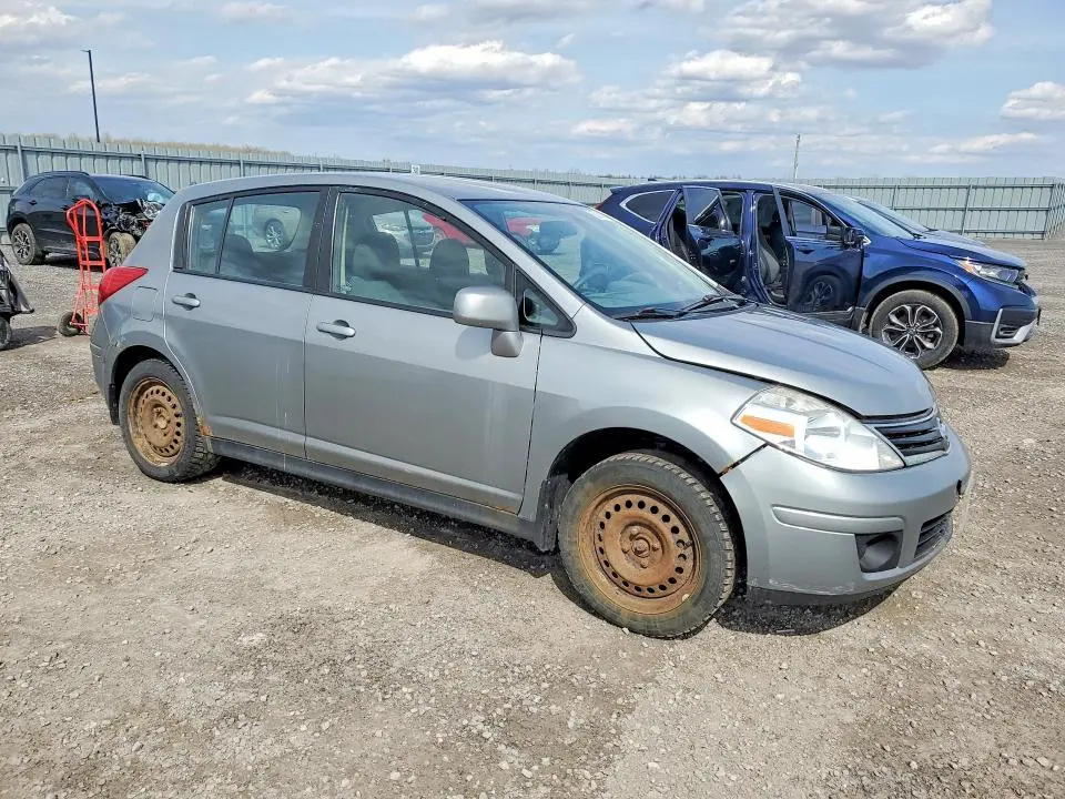 2010 NISSAN VERSA 1.8 S  