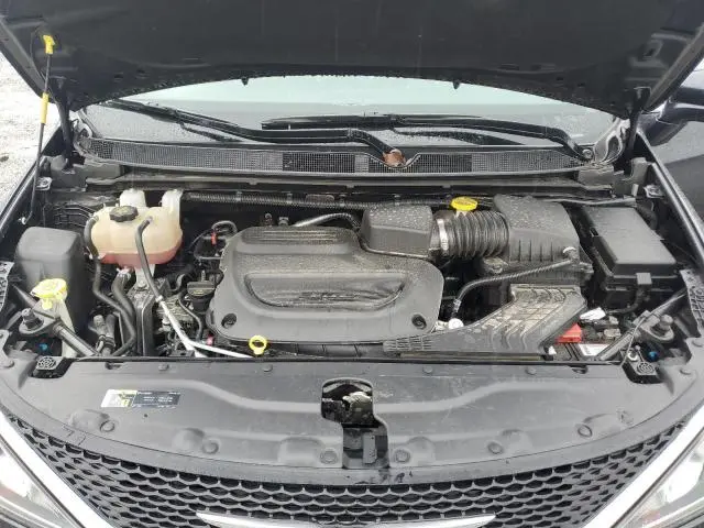 2020 CHRYSLER PACIFICA TOURING  