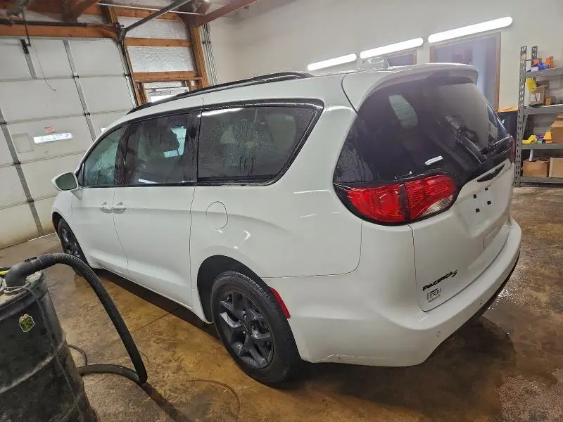 2020 CHRYSLER PACIFICA TOURING L PLUS  