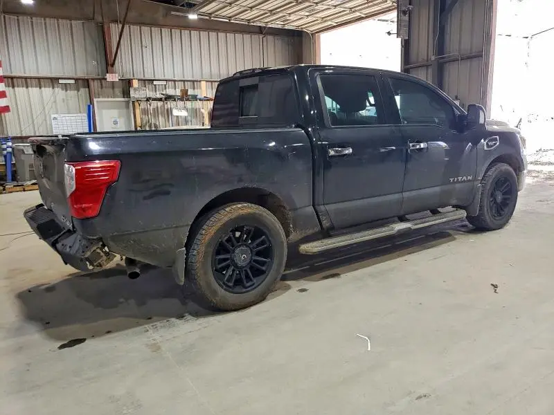 2017 NISSAN TITAN SV  