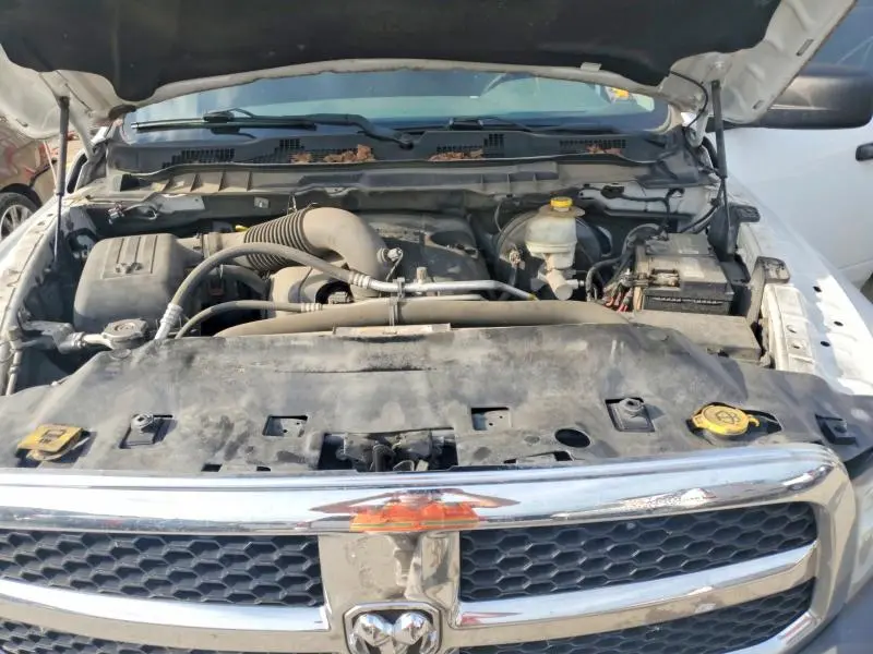 2015 RAM 1500 ST  