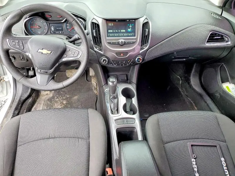 2016 CHEVROLET CRUZE LT  