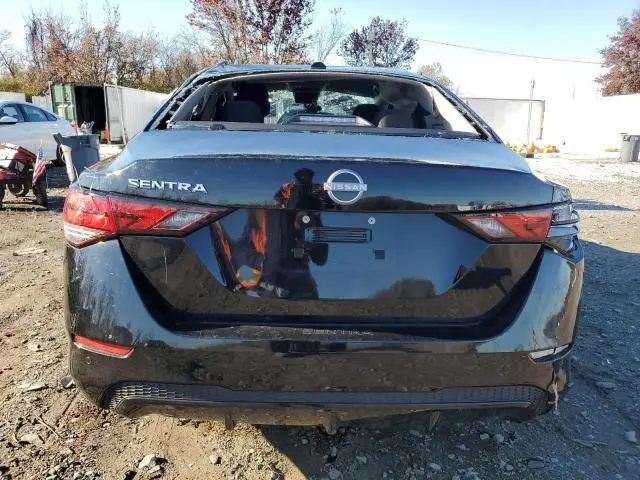 2025 NISSAN SENTRA SV  