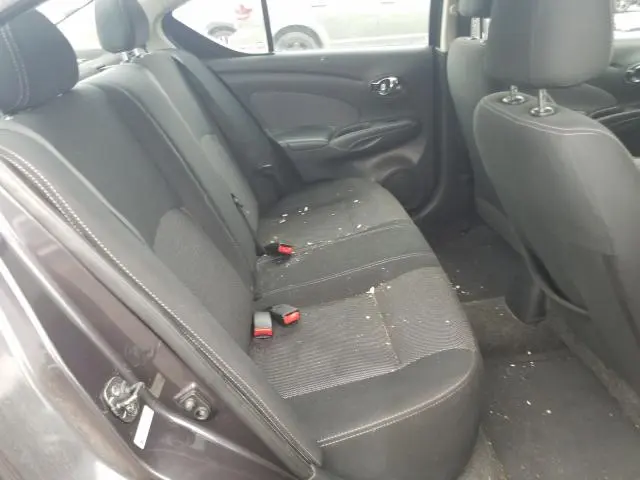 2015 NISSAN VERSA S