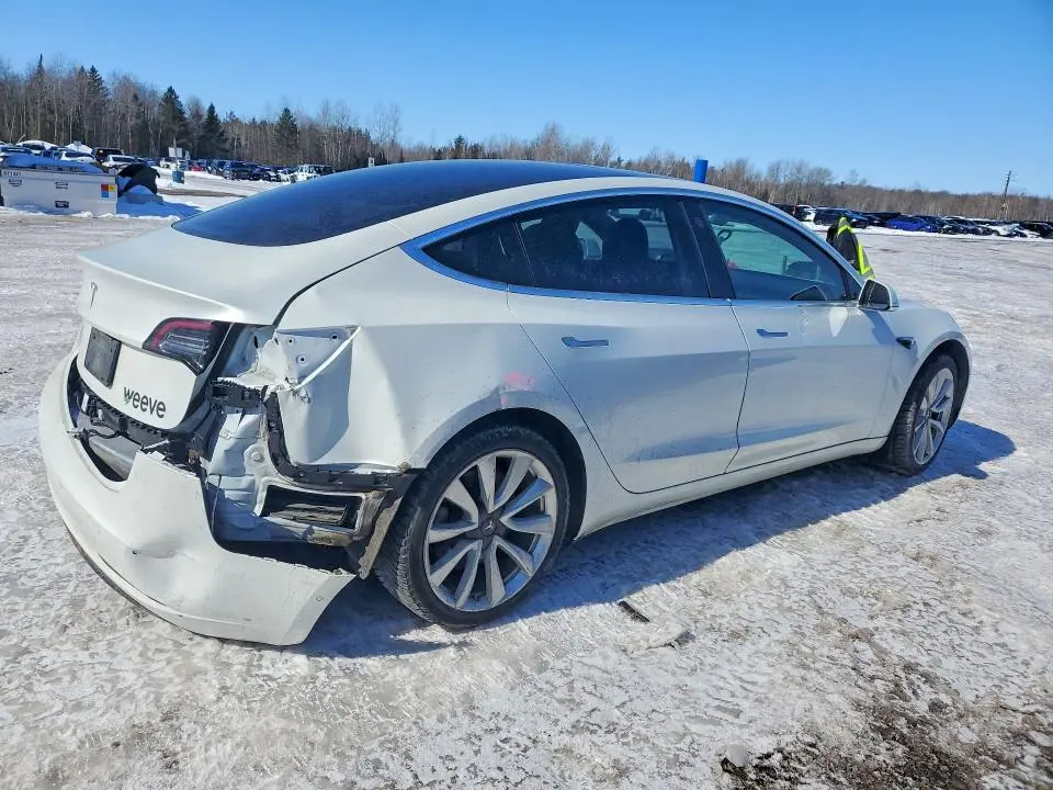 2020 TESLA MODEL 3   