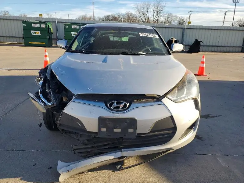 2013 HYUNDAI VELOSTER   