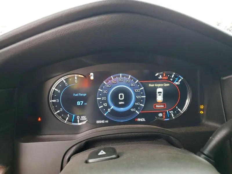 2019 CADILLAC ESCALADE LUXURY  