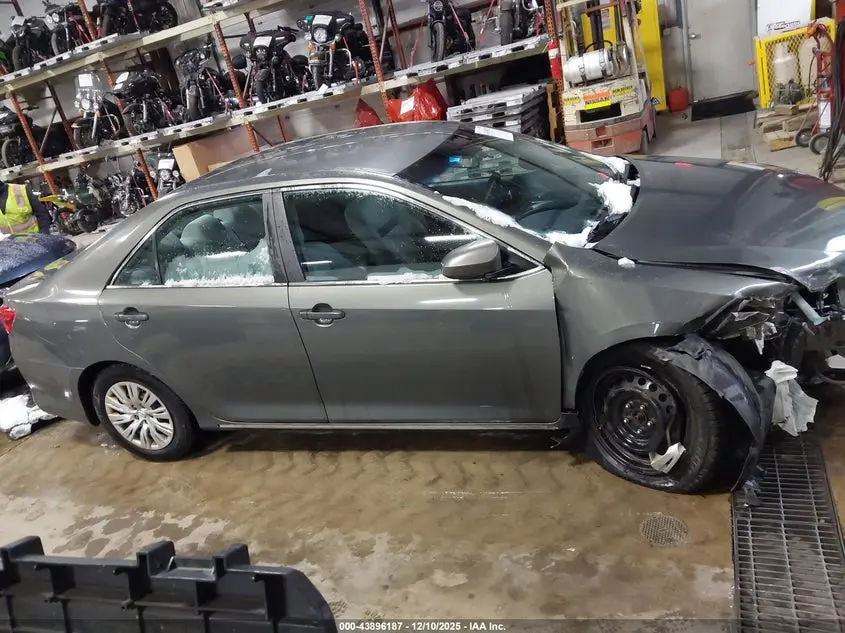 2012 TOYOTA CAMRY LE