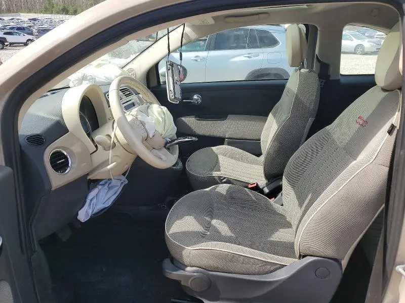 2012 FIAT 500 LOUNGE  
