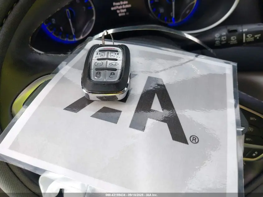 2022 CHRYSLER PACIFICA TOURING L