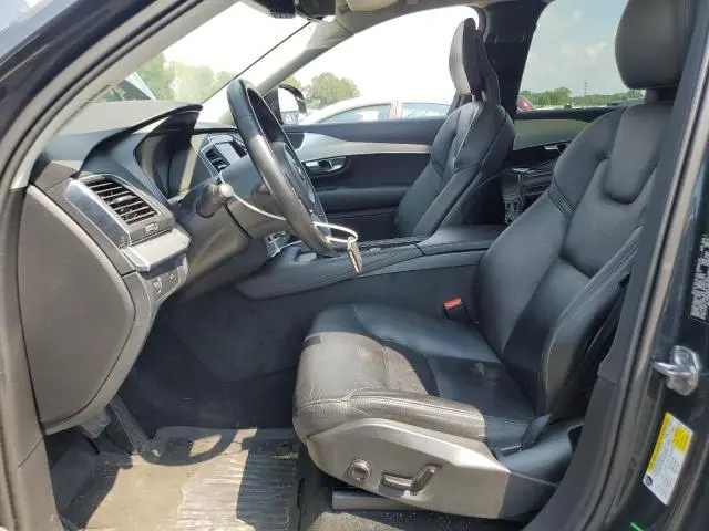 2017 VOLVO XC90 T6  
