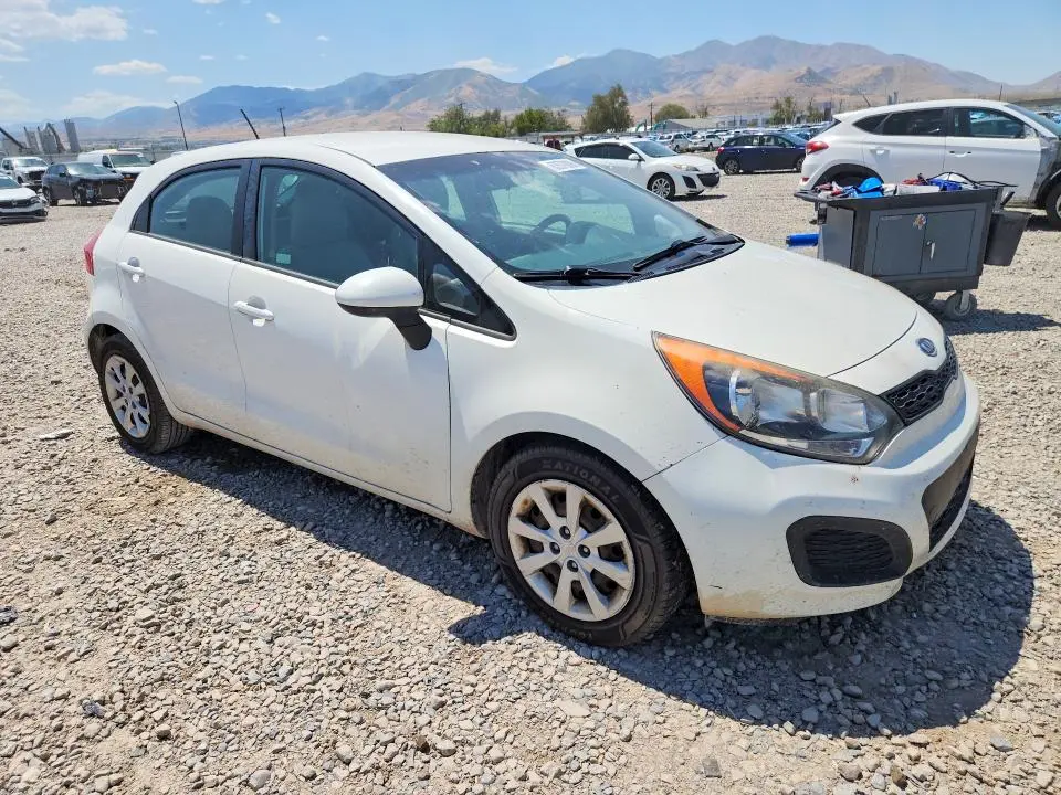 2013 KIA RIO LX  