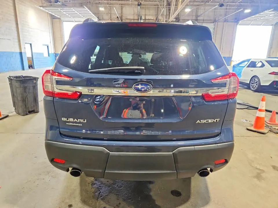2024 SUBARU ASCENT PREMIUM  