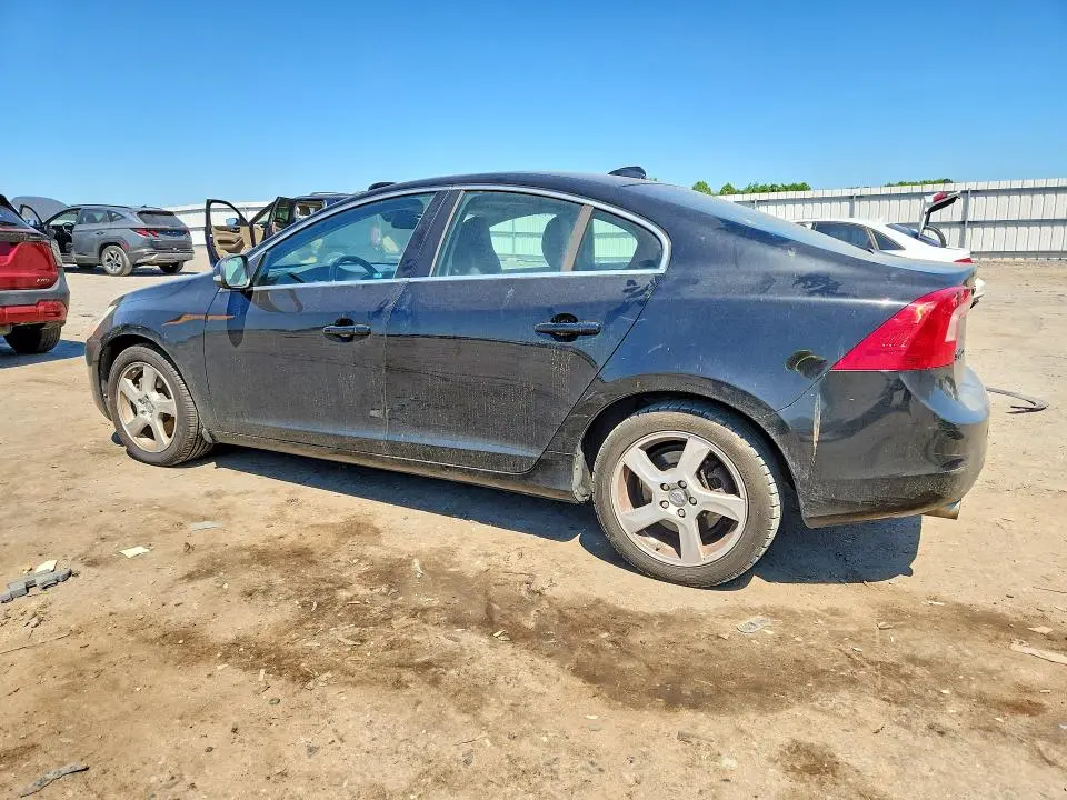 2013 VOLVO S60 T5  