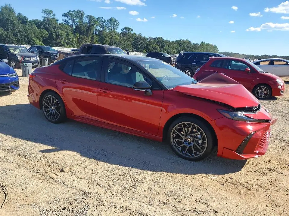 2025 TOYOTA CAMRY XSE  