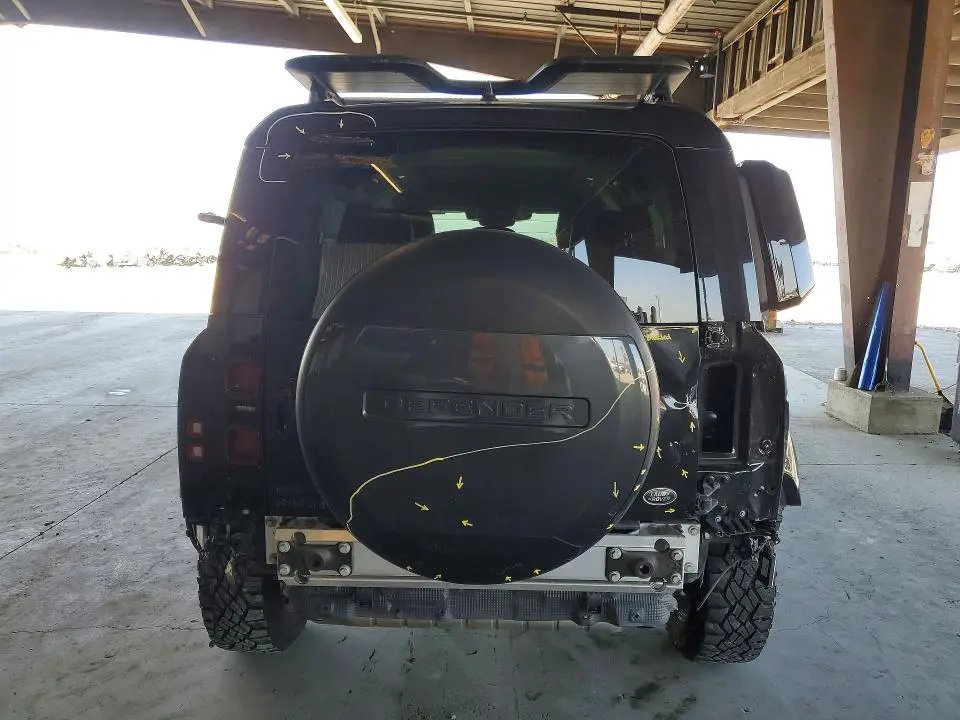 2020 LAND ROVER DEFENDER 110 S  