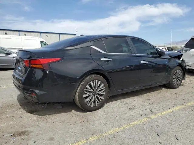 2024 NISSAN ALTIMA SV  