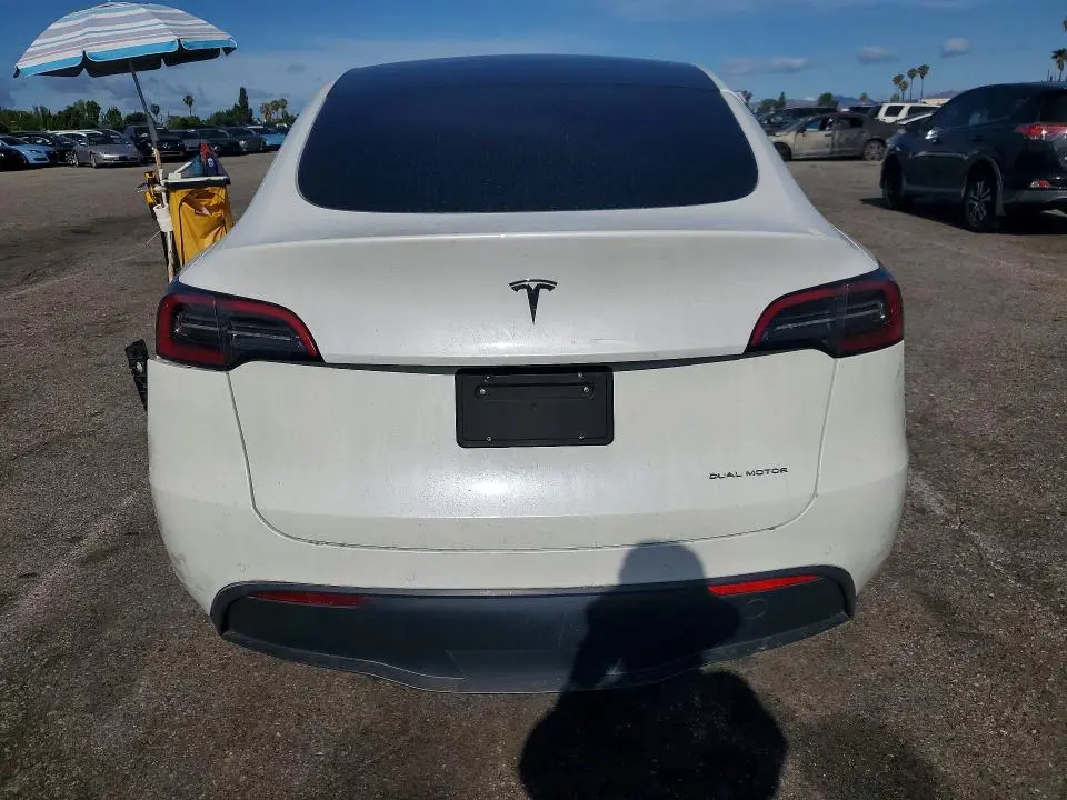 2022 TESLA MODEL Y   