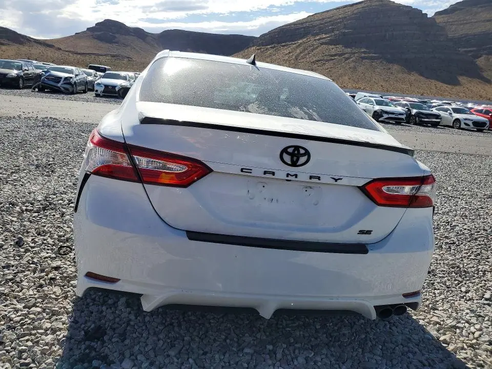 2020 TOYOTA CAMRY SE NIGHTSHADE  