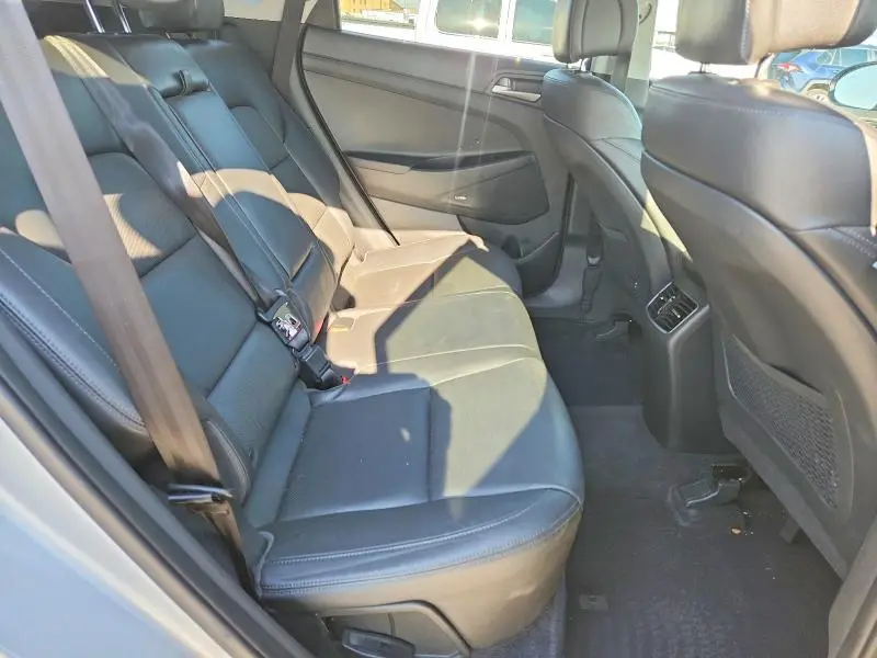 2018 HYUNDAI TUCSON SEL PLUS  