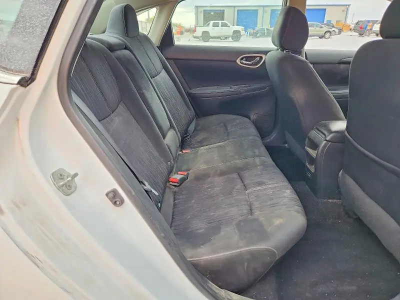 2018 NISSAN SENTRA SV  