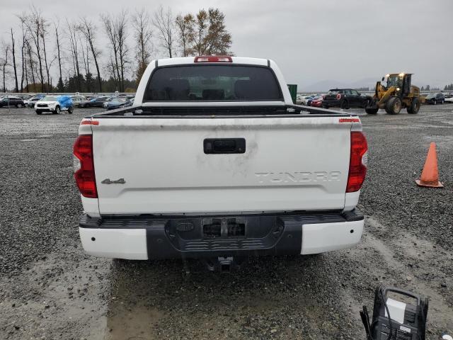 2015 TOYOTA TUNDRA CREWMAX LIMITED