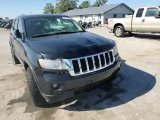 2013 JEEP GRAND CHEROKEE LAREDO  
