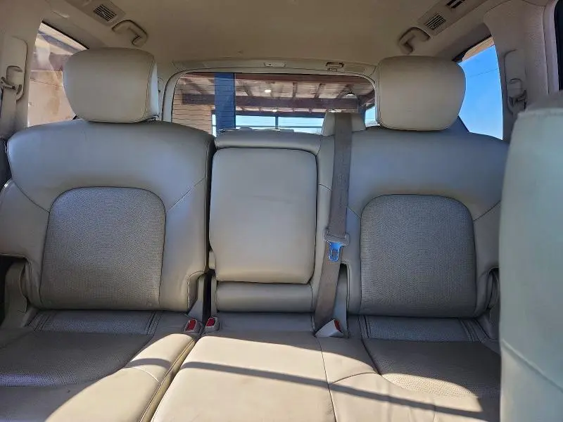 2015 INFINITI QX80   