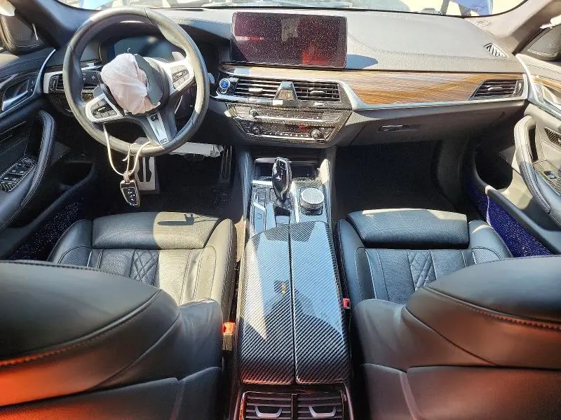 2021 BMW M550XI   