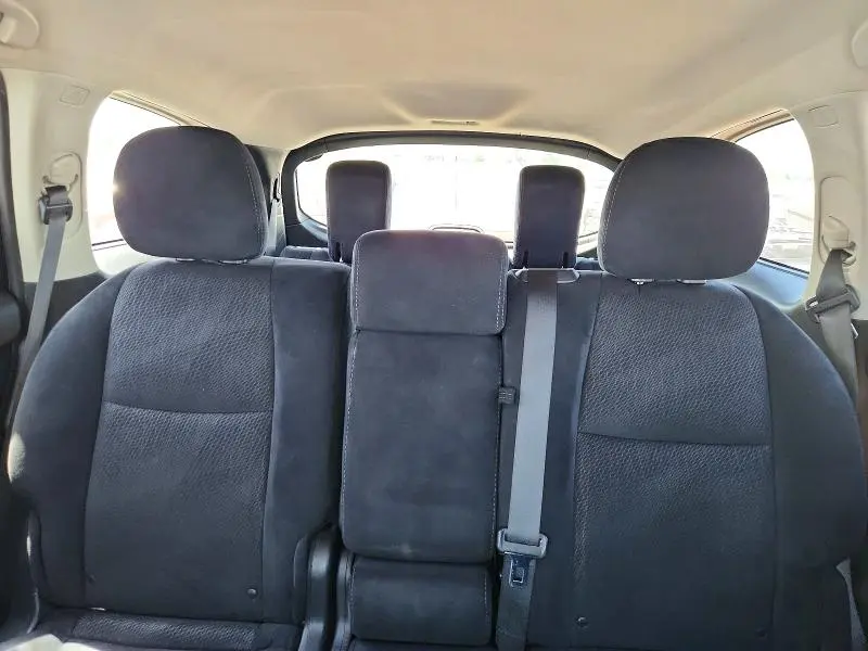 2016 NISSAN PATHFINDER SV  